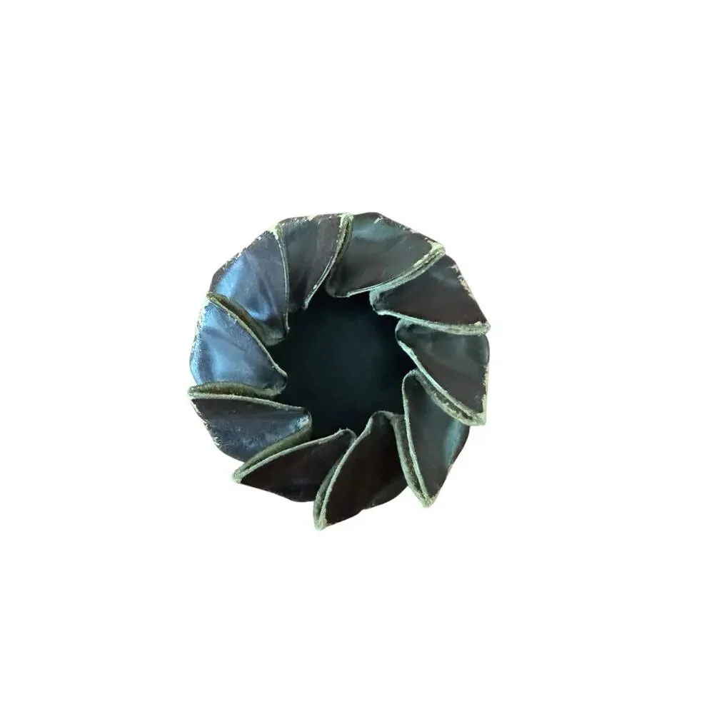VTG Distressed Leather Change Purse Pinwheel Design‎ Flapper Era Coin Holder